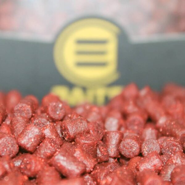 proelite bloody mulberry pellets6mm