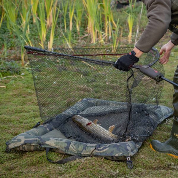 PROLOGIC AVENGER ROLL UP FLAT UNHOOKING MAT - Imagen 2